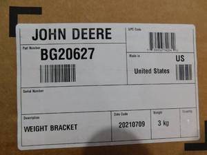 lot 87 image: John Deere Weight Bracket for 100 Series Tractors