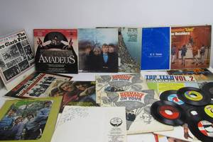 lot 73 image: Lot of Assorted Vintage Vinyl Records - Including Rolling Stones & Monkees