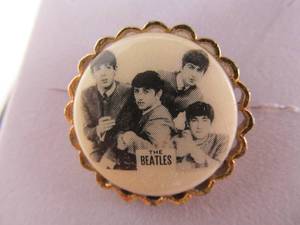 lot 76 image: Original Vintage Nems Inc Ltd 1964 BEATLES Ring