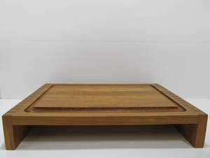 lot 120 image: Danish Modern Signed NISSEN Teak Wood Cutting Board