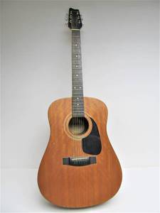 lot 96 image: Laredo Acoustic Guitar by Samick