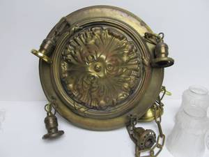 lot 243 image: Ornate Antique 4 Light Hanging Light Fixture wShades