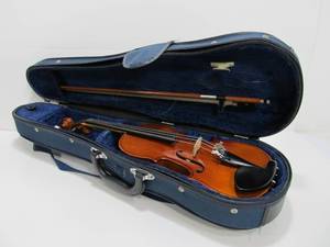 lot 162 image: Vintage Stradivarius Copy Violin wCase & Bow