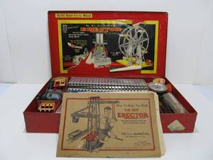 lot 170 image: Large Vintage Gilbert Erector Set