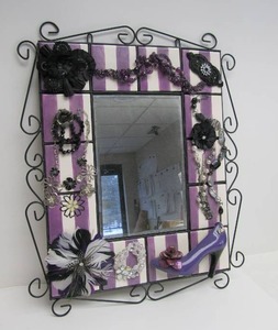 lot 155 image: Metal Framed Glass Decor Mirror wJewelry
