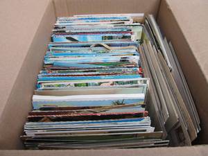 lot 212 image: Large Lot of Vintage Postcards - Mostly Chromes
