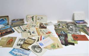 lot 214 image: Large Lot of Vintage & Antique Postcards