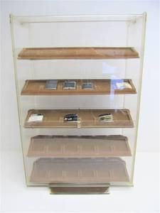 lot 273 image: Revolving Countertop Store Display Case - Perfect for Lighter Collection