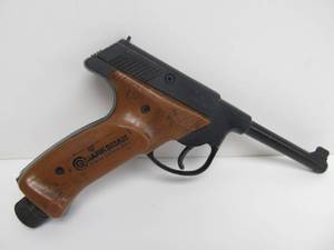lot 295 image: Vintage MARKSMAN Plainsman Air Pistol