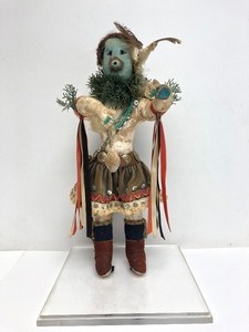 lot 318 image: Large Vintage Hand Made Native American Kachina Doll