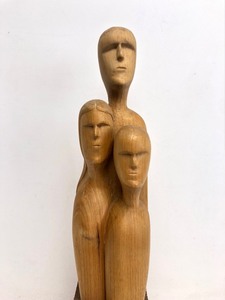 lot 341 image: Interesting Vintage Folk Art Carved Wood Figural Group