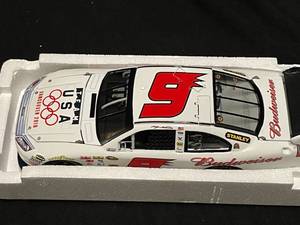 lot 29 image: RARE Limited Edition Kasey Kahne #9 Budweiser NASCAR, Team USA Vancouver Olympics 2010 die cast car, NIB