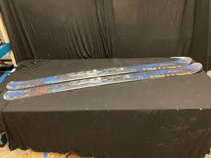 lot 30 image: Tahoe Cowboy Downhill  Nordica Igniter Hotrod CA skis, NEW