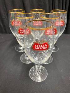 lot 100 image: Lot of 6, Stella Artois 12 oz chalice glasses, NIB