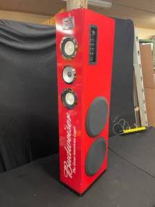 lot 138 image: Bud Budweiser MP3 speaker tower, NIB