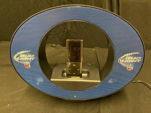 lot 88 image: Bud Light MP3 speaker