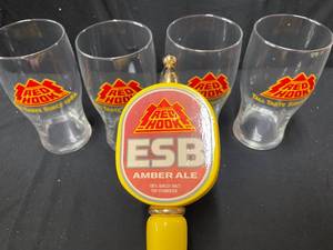 lot 169 image: Lot of 4 Red Hook pint glasses and ESB Amber Ale tap handle