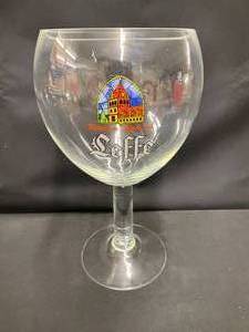 lot 89 image: Leffe 3 liter glass  tip jar, NIB