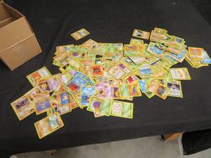 OLD ORIGINAL POKEMON CARDS