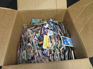 MIXED SPORTSCARDS LOT - MOSTLY BASEBALL