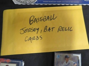BASEBALL CARDS WITH JERSEY MEMORBILIA