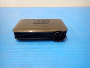 lot 25 image: Optima&nbspPK320 Pico Projector  854 x 480 resolution  100 Lumen  includes power adapter and remote