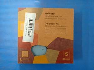 lot 29 image: Estimote&nbspLocation Beacons 