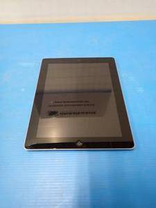 lot 34 image: Apple&nbspiPad 2nd Gen A1396  16GB of storage  no charger