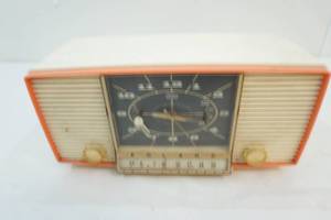 radioalarm clock
