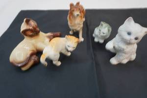 figurines
