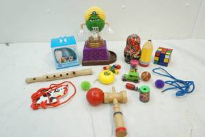 toys