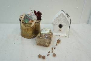 bird house
