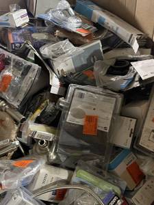HUGE LOT of Moen, Korky, Delta, Pfister, Everbilt, Danco Side Sprayers, Shower Heads, Towel Bars, Toilet Paper Roll Holders and other Plumbing Supplies