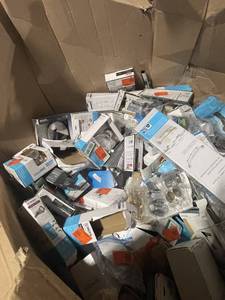 HUGE LOT of Moen, Korky, Delta, Pfister, Everbilt, Danco Side Sprayers, Shower Heads, Towel Bars, Toilet Paper Roll Holders and other Plumbing Supplies