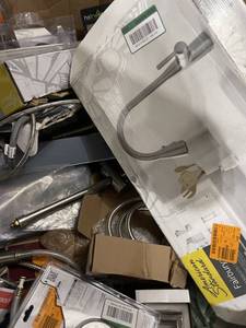 HUGE LOT of Moen, Korky, Delta, Pfister, Everbilt, Danco Side Sprayers, Shower Heads, Towel Bars, Toilet Paper Roll Holders and other Plumbing Supplies