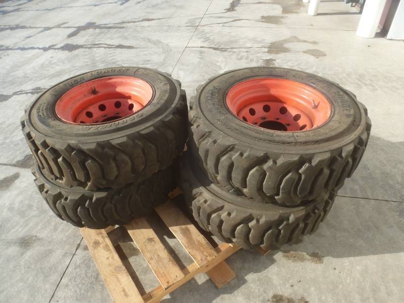 Carlisle Solid Tires