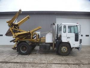 1988 Volvo FE6 Tree Spade Truck
