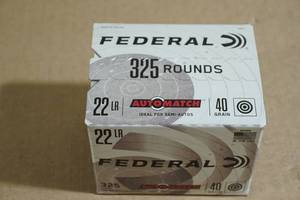lot 96 image: 325 Federal Automatch .22 LR 40 Gr Ammo