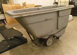 Plastic dump hopper