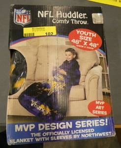 Kids snuggle blanket with sleeves - MN Vikings