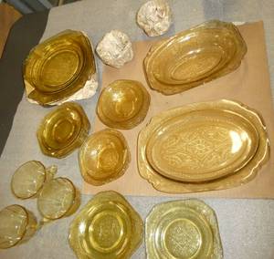 Nice setting for 5 Depression glass, 5 cups, 10 saucers (5 match the rest of the set and the other 5 are a different design), serving platter, serving bowl, 5 salad plates, 5 dessert dishes