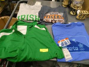 FOUR Mens size XL shirts, 3 tshirts and 1 Holloway dry golf shirt
