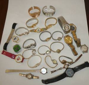 large group of vintage watches