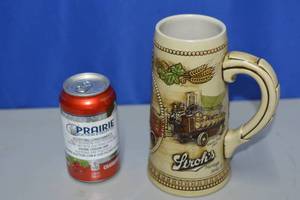 lot 50 image: Strohs Heritage Series V Beer Stein
