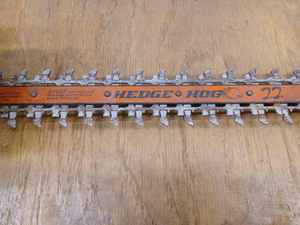 lot 18 image: Black & Decker Hedgehog 22-inch Electric Hedge Trimmer