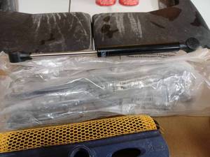 lot 29 image: Automotive and Trailer Accessories Lot 6-New 80N Window Lifts, Trailer Lock & More