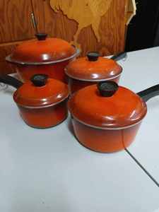 lot 65 image: New Precision NuWave Induction Cookware Stainless Steel Fondue and Multi-Purpose Pot, Cookware Set
