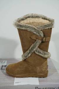 lot 48 image: NEW Bearpaw Sheilah Boots - Womens 9 M