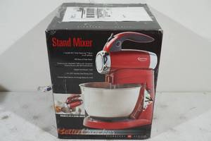 lot 79 image: Betty Crocker Signature Series Stand Mixer
