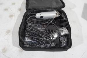 lot 140 image: Andis Promotor Plus 27 Piece Haircutting Combo
